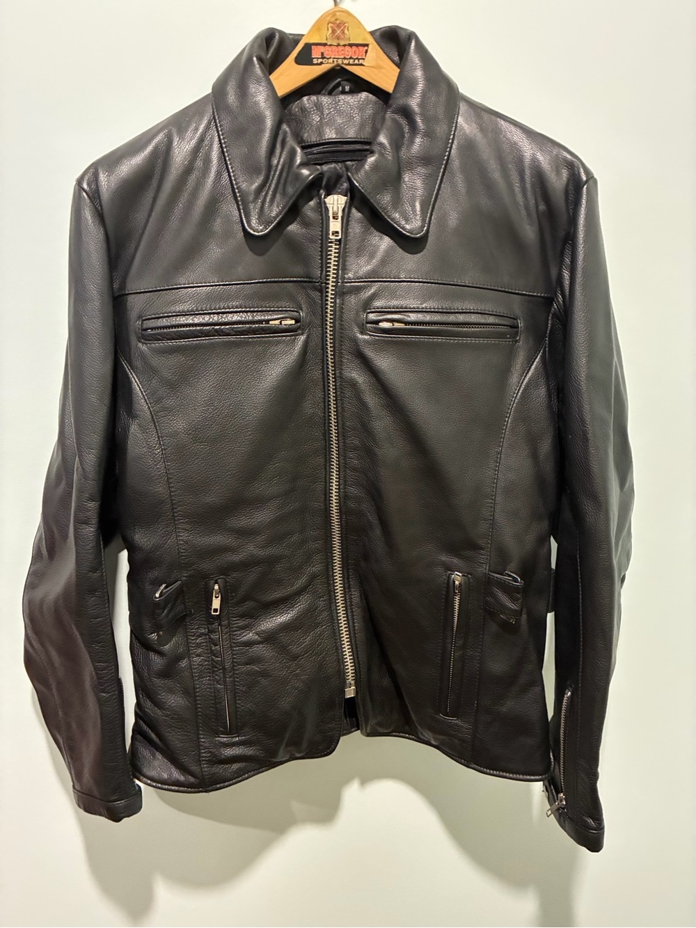 SOFARI Cruiser Black Leather Zip-Front Motorcycle Biker Jacket Size Medium